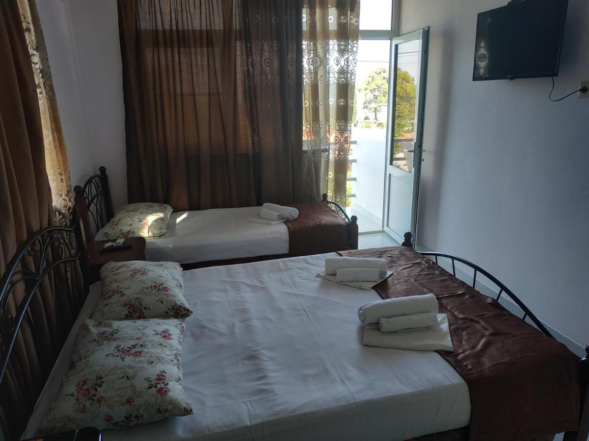 Guest House U Antoniny Gagry Exterior photo