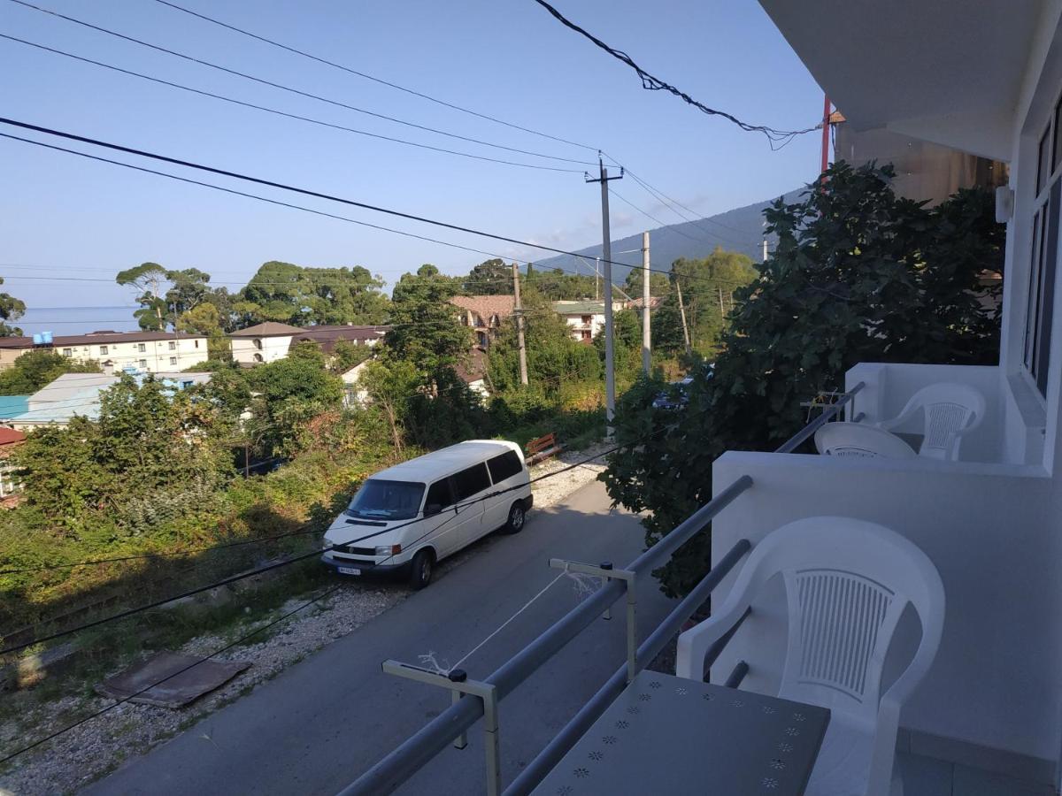 Guest House U Antoniny Gagry Exterior photo