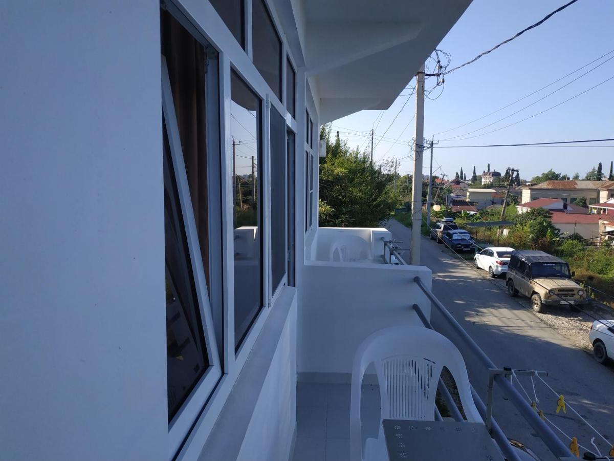 Guest House U Antoniny Gagry Exterior photo